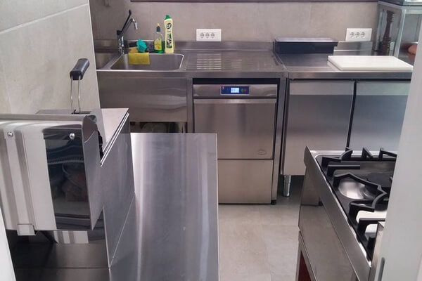 13332709_128786290873994_4642211513843764653_n-1