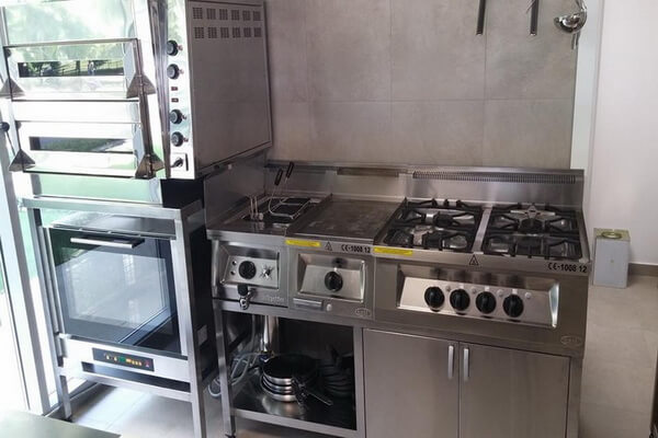 13346404_128785464207410_2867499049236963429_n