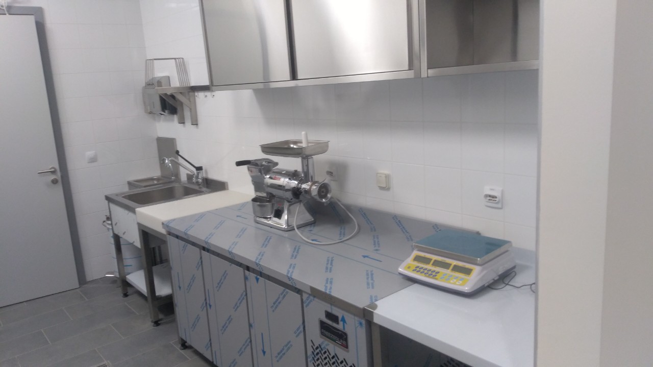 IMG-8af1eb9e1607e8298956a1895ad0e684-V